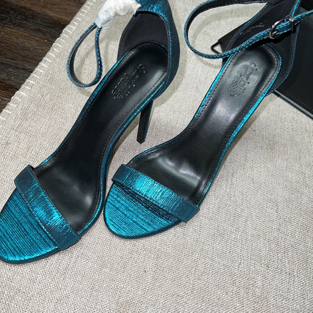 Never worn women’s heel size 8 shimmery blue/green. No box - Picture 4 of 5